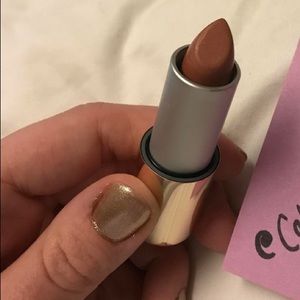 Jane Iredale lipstick in Molly